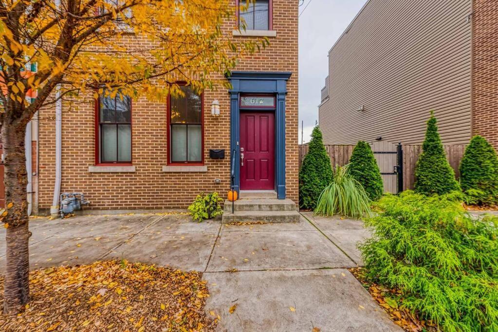 4 Bedroom 3 Bath Sleeps 10 Pet Friendly Private Backyard, 2 Car Garage, City Views, Close To All Stadiums And Casino Pittsburgh Extérieur photo