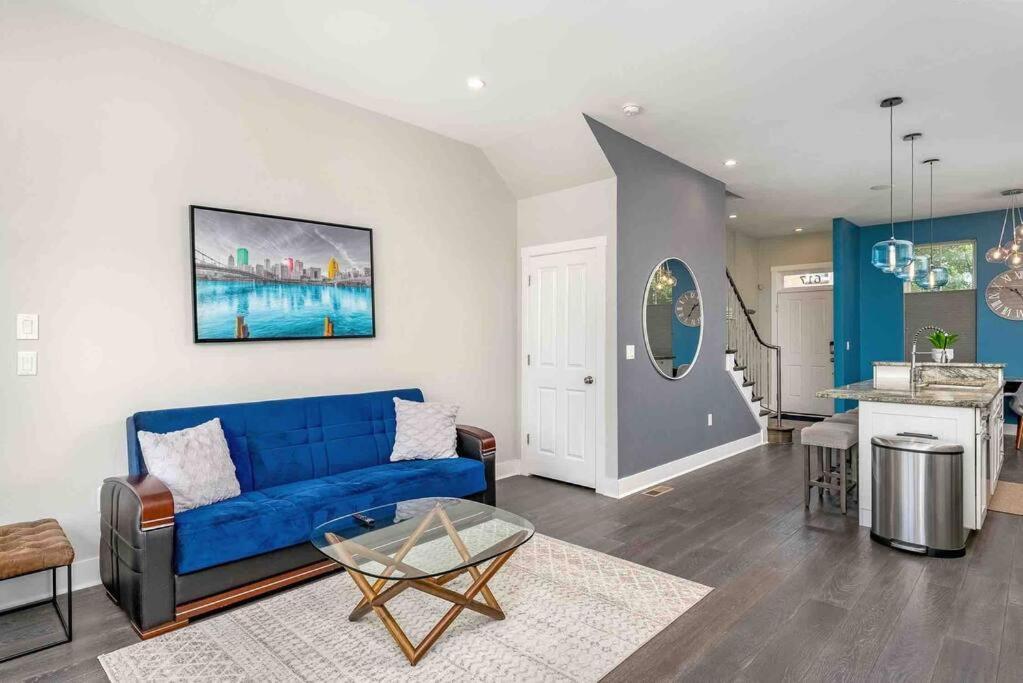 4 Bedroom 3 Bath Sleeps 10 Pet Friendly Private Backyard, 2 Car Garage, City Views, Close To All Stadiums And Casino Pittsburgh Extérieur photo